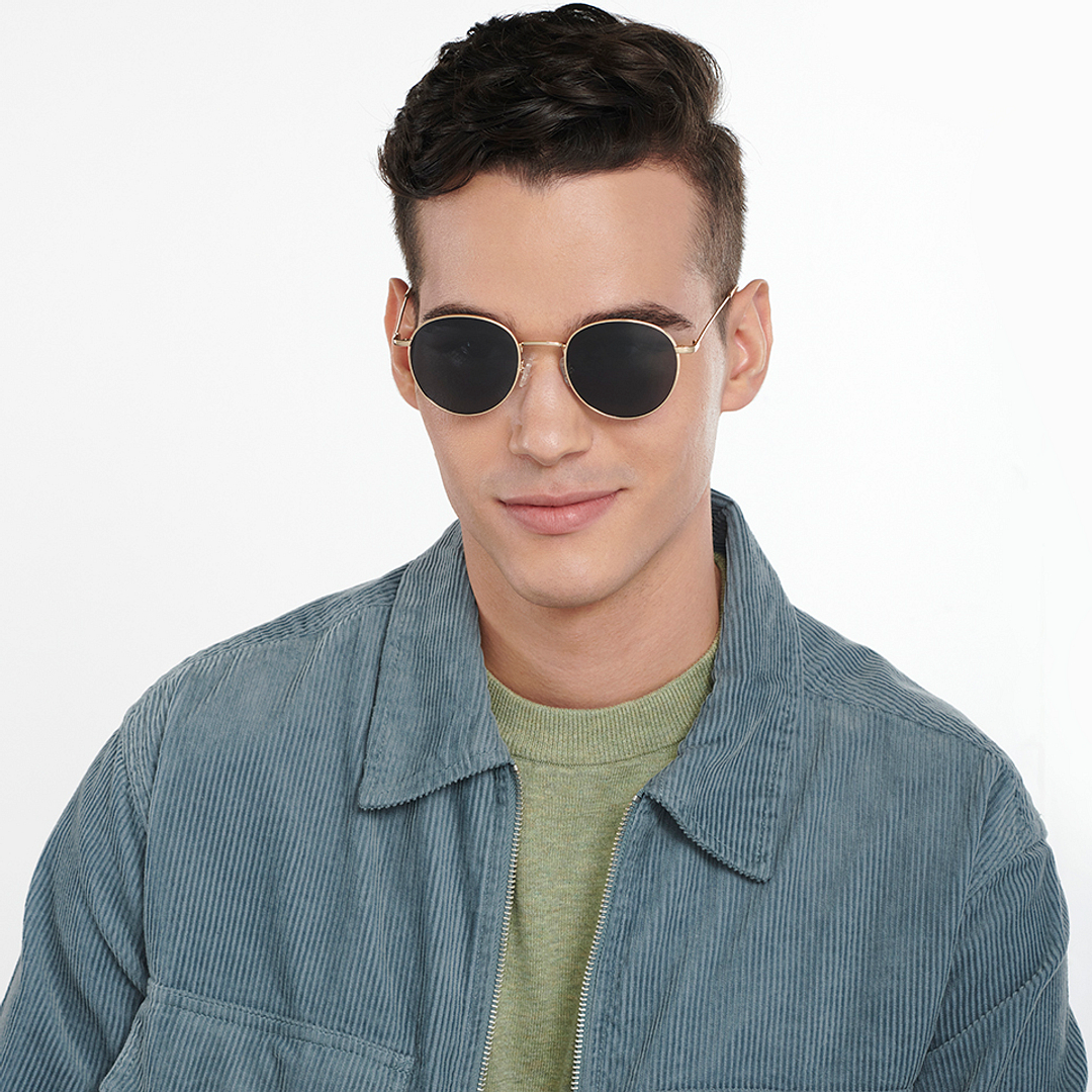 Vincent Chase Polarized Gold Full Rim Round right side