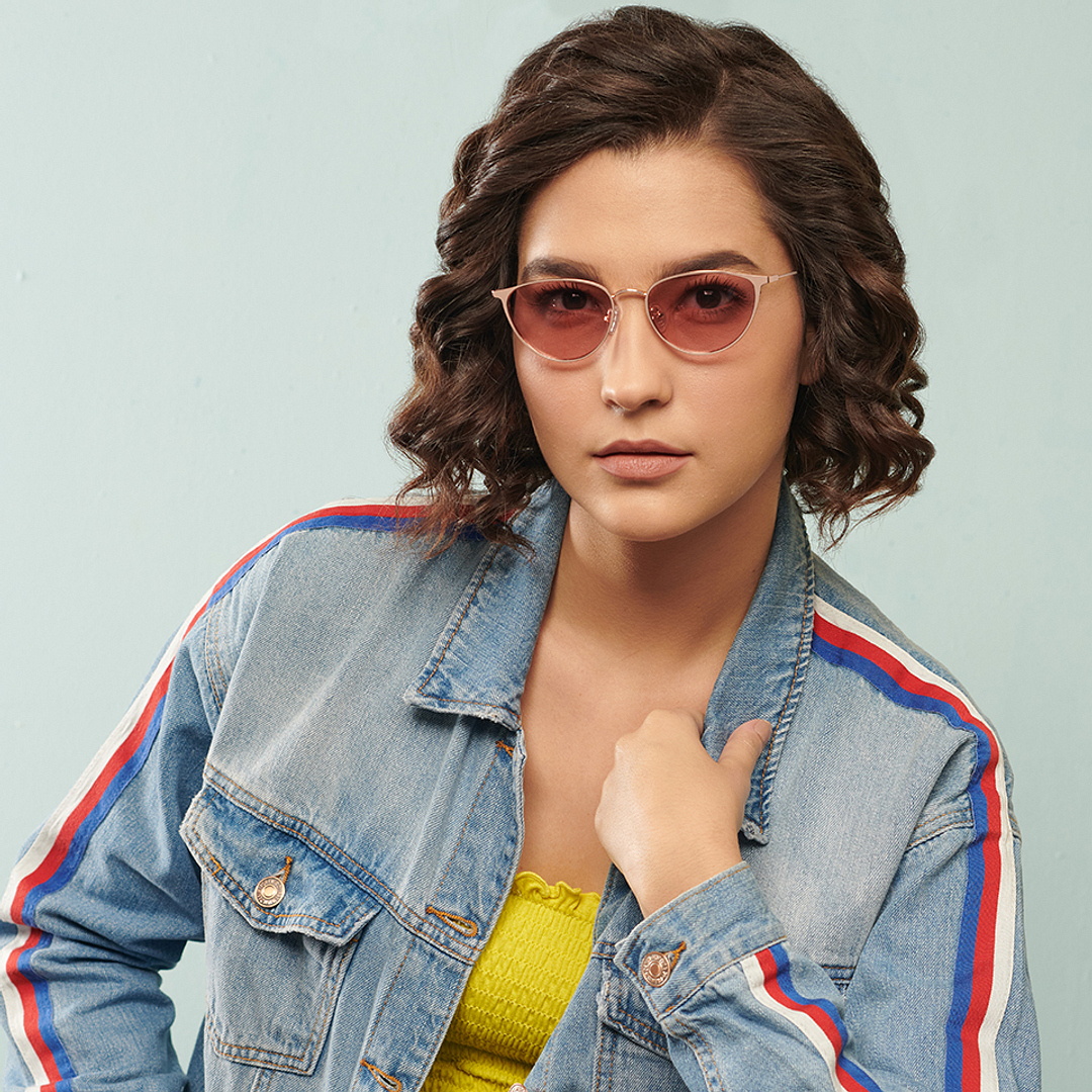 Vincent Chase Online Gold Full Rim Cat Eye left side