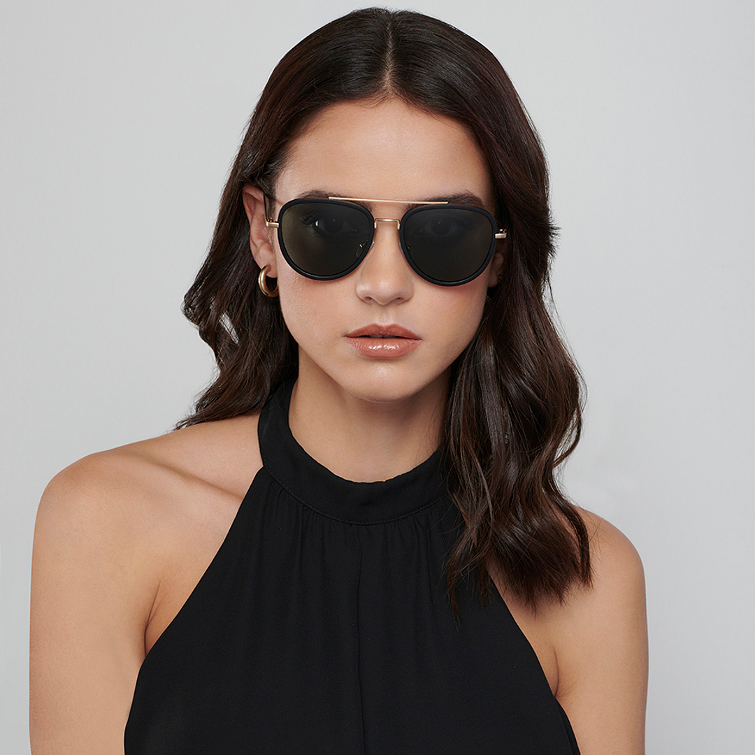 Vincent Chase Online Gold Full Rim Aviator right side