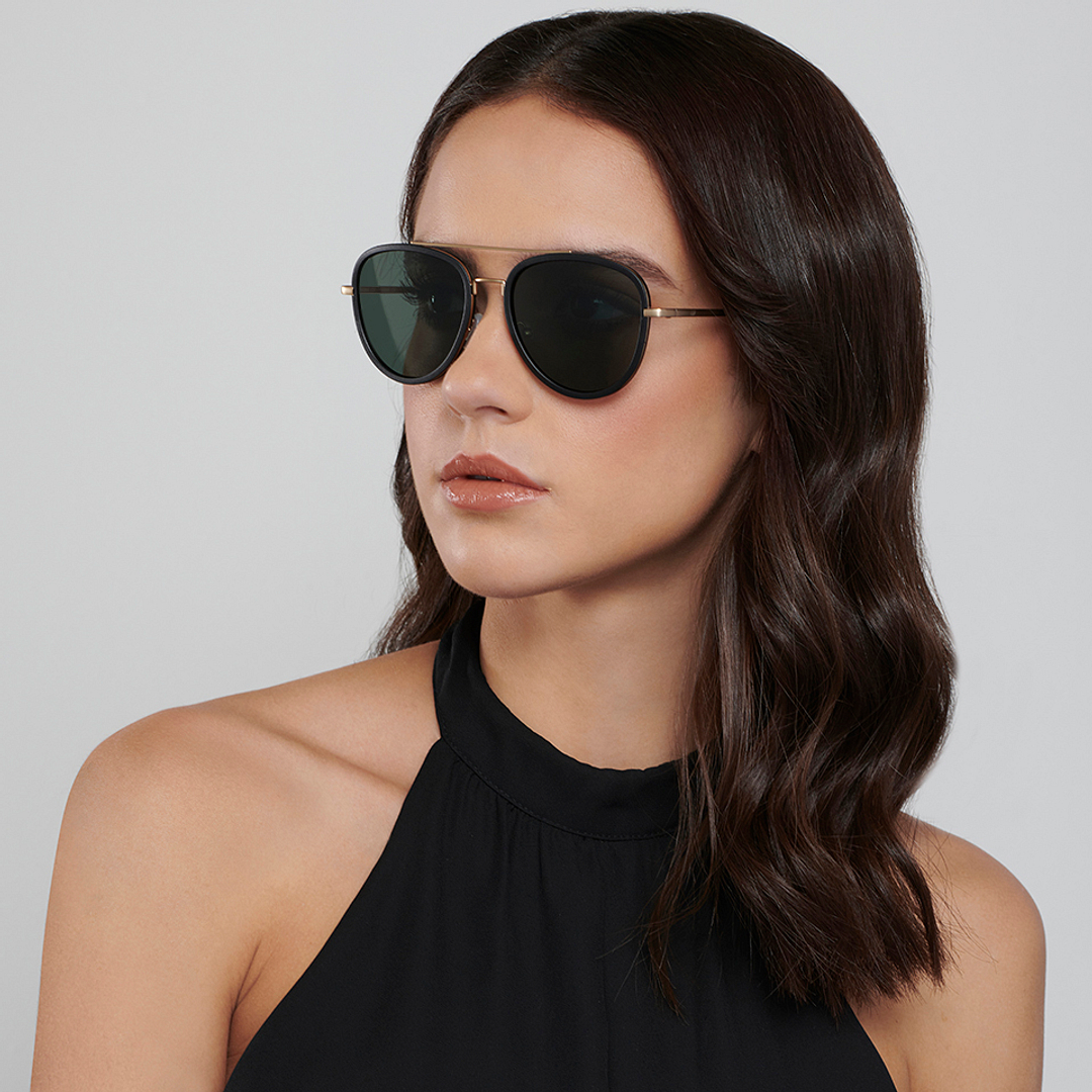 Vincent Chase Online Gold Full Rim Aviator left side