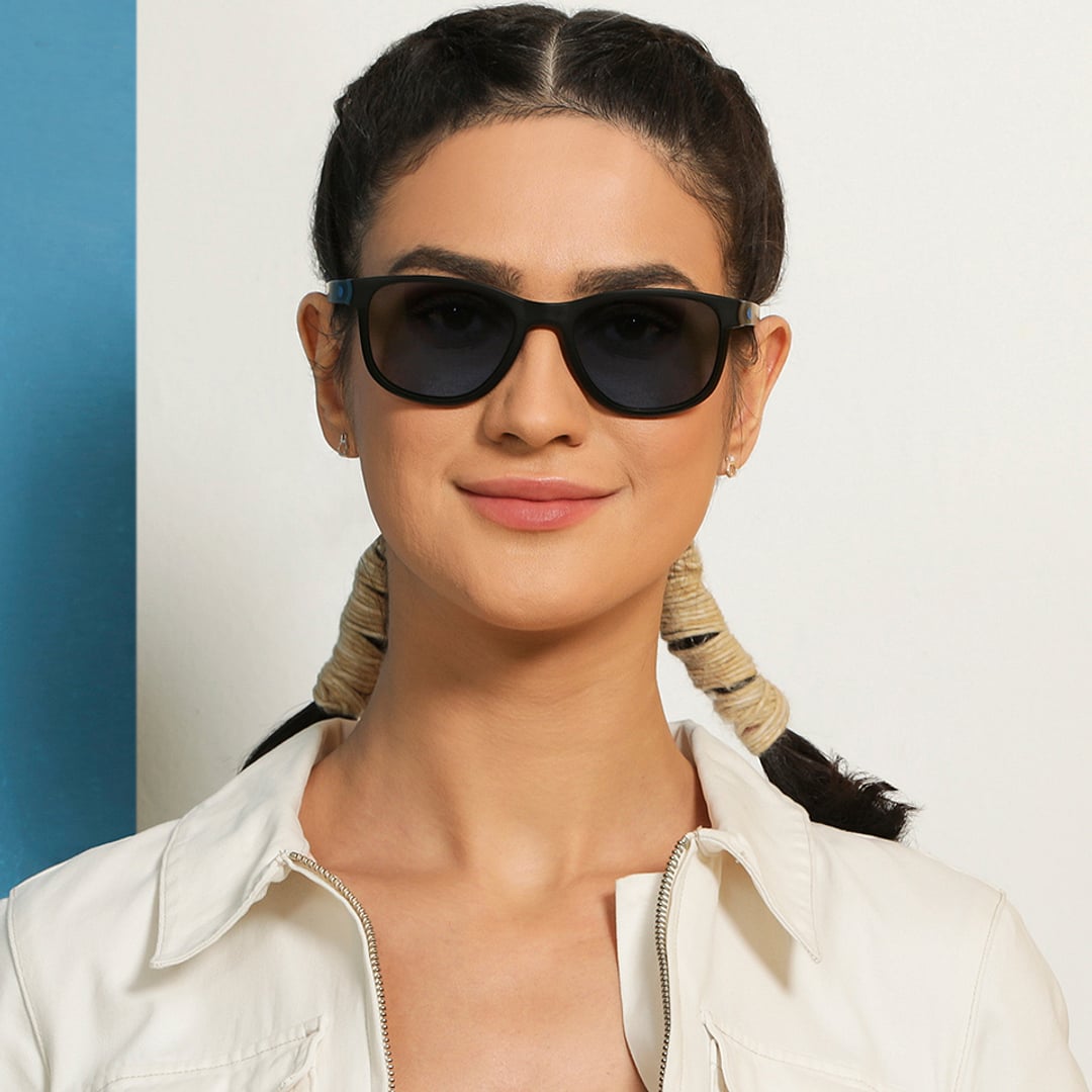 Vincent Chase Polarized Black Full Rim Square right side