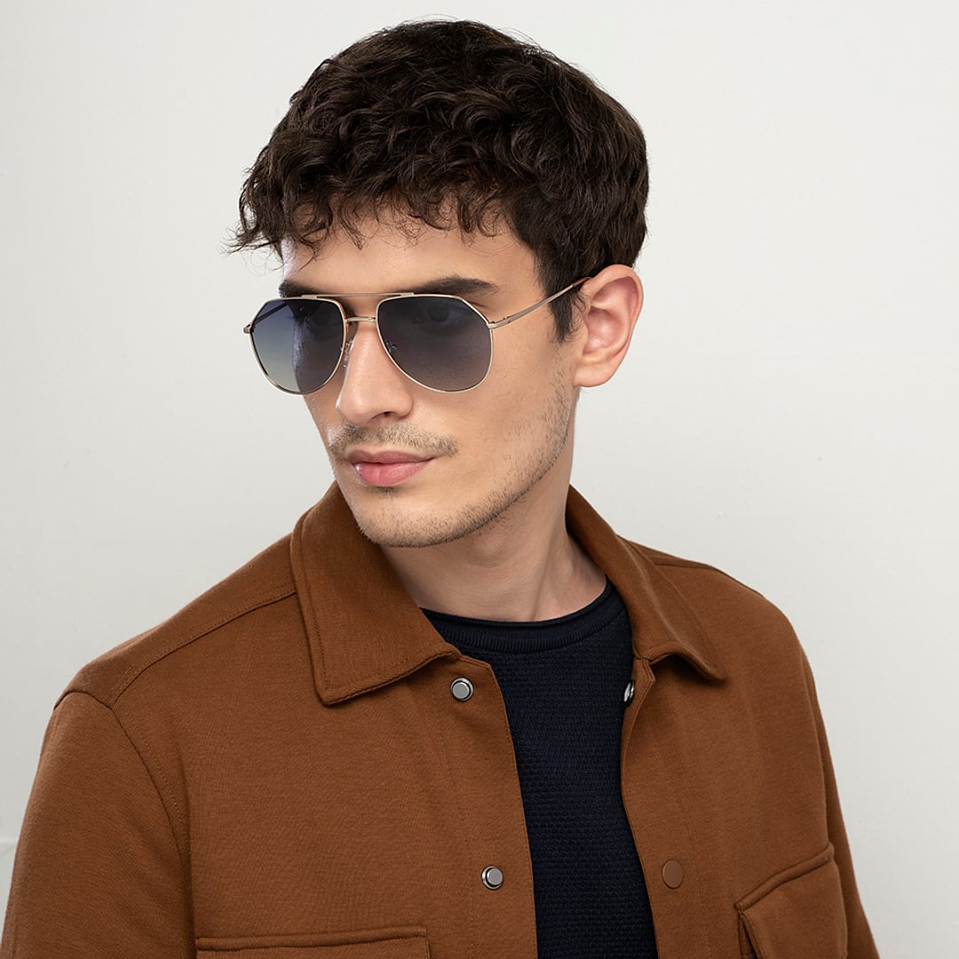 Vincent Chase Polarized Gold Full Rim Aviator left side