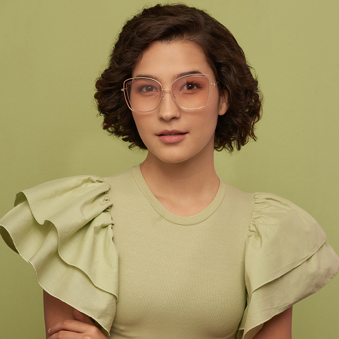Vincent Chase Online Gold Full Rim Cat Eye left side