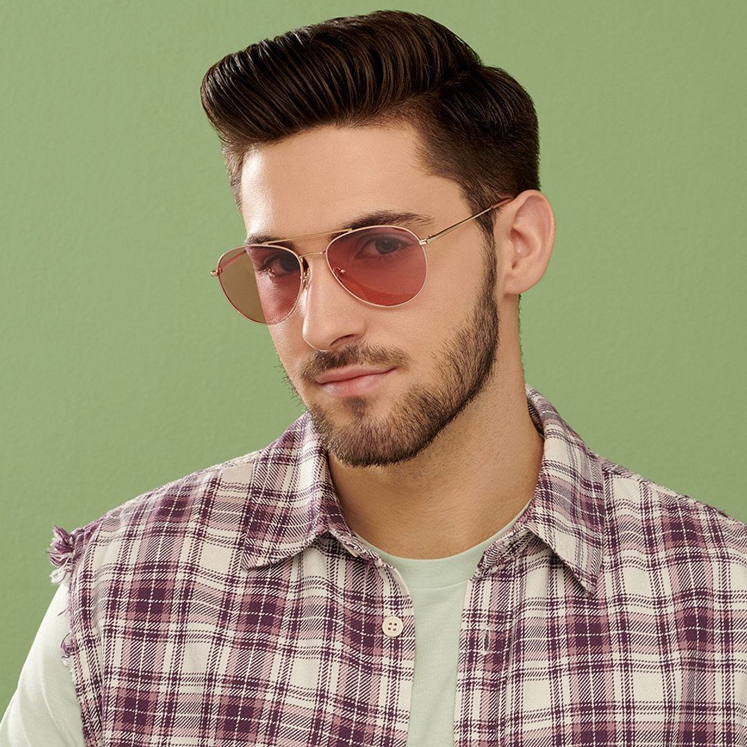 Vincent Chase Online Gold Full Rim Aviator right side