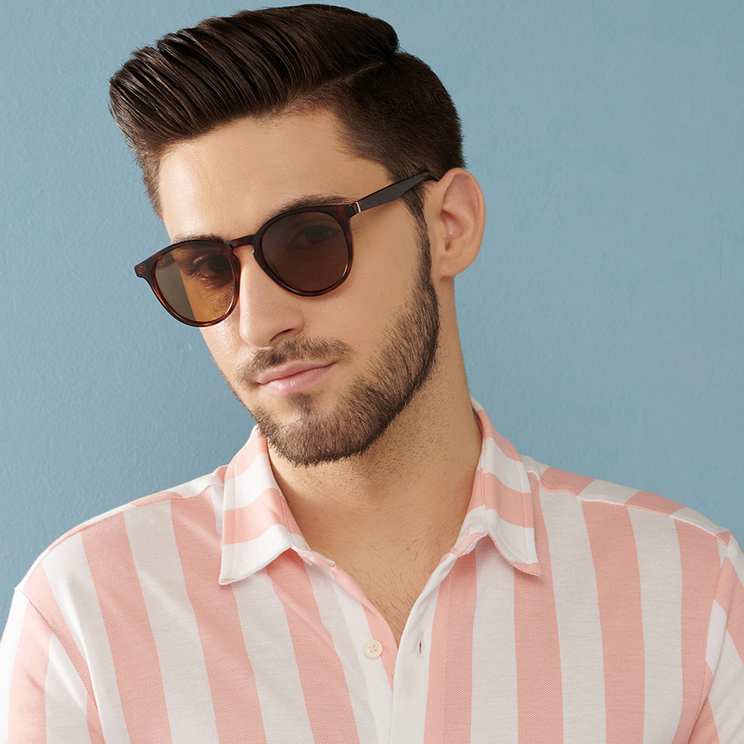 Vincent Chase Polarized Brown Full Rim Round left side