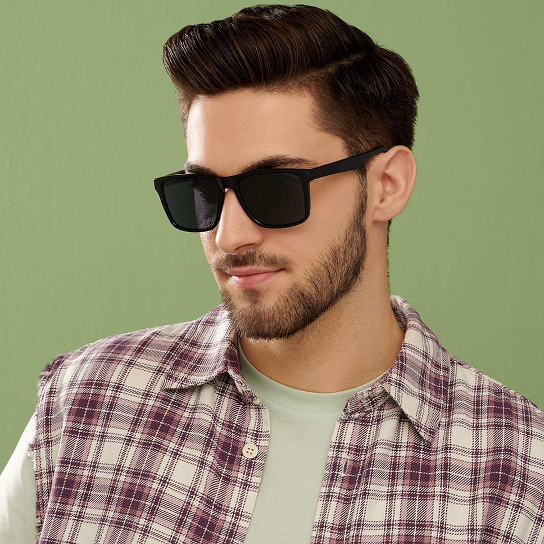 Vincent Chase Polarized Black Full Rim Square right side