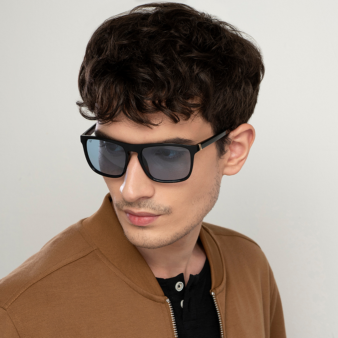 Vincent Chase Polarized Black Full Rim Square right side