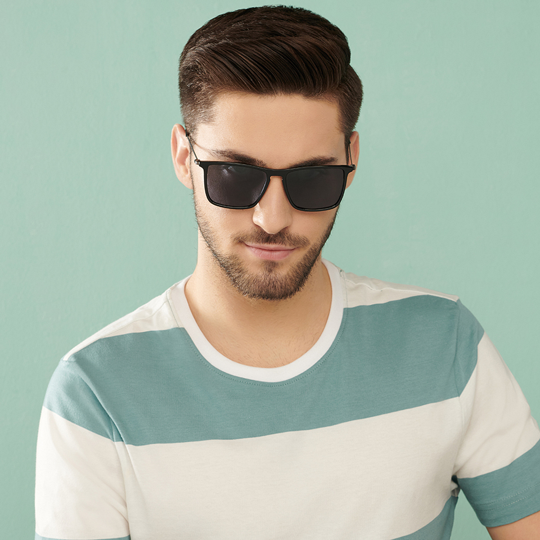 Vincent Chase Polarized Black Full Rim Rectangle right side