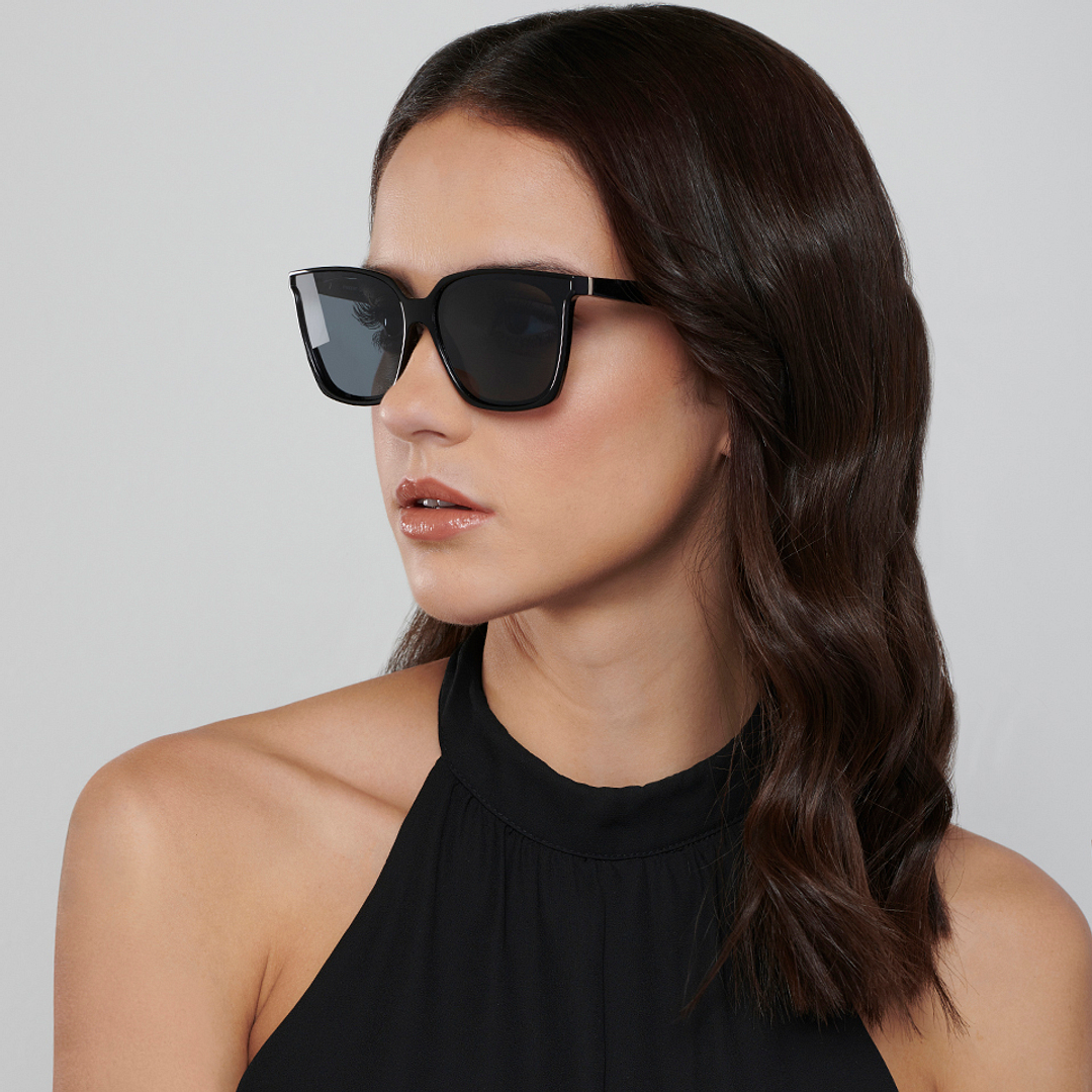 Vincent Chase Polarized Black Full Rim Square right side