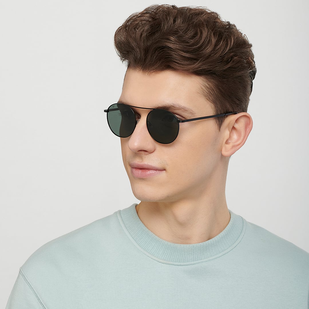 Vincent Chase Polarized Black Full Rim Round right side