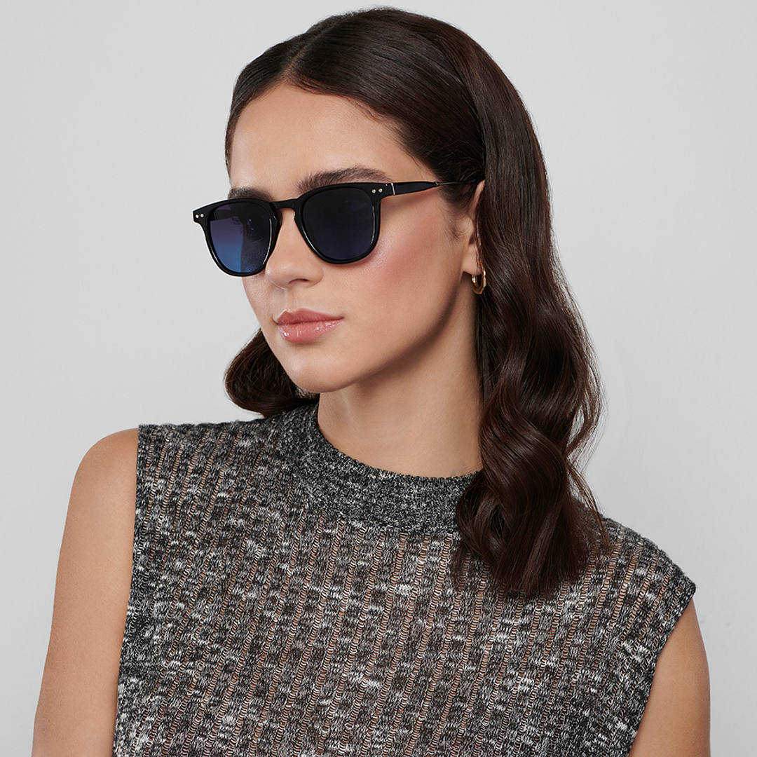 Vincent Chase Polarized Black Full Rim Round left side