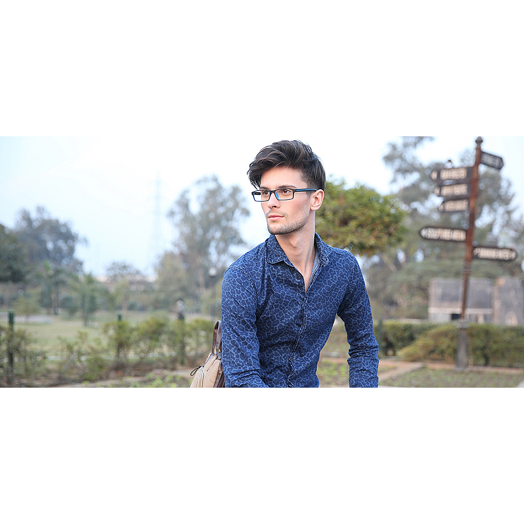 Lenskart Air Online Black Blue Full Rim Rectangle right side