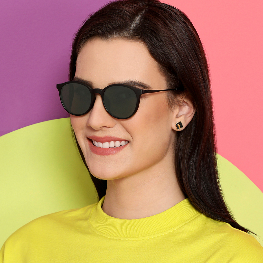 Lenskart Air Online Black Full Rim Round left side