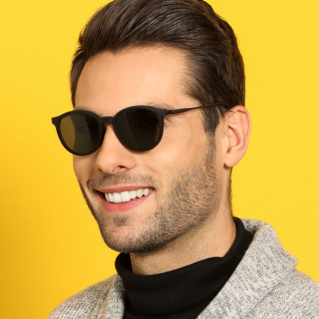 Lenskart Air Online Black Full Rim Round right side