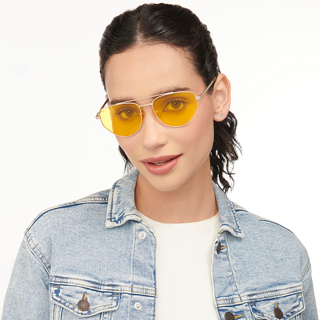 Vincent Chase Online Gold Full Rim Aviator right side
