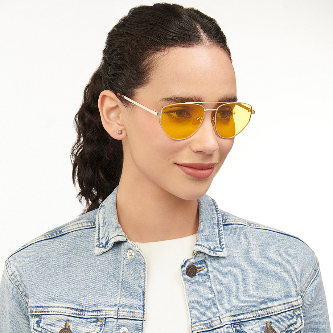 Vincent Chase Online Gold Full Rim Aviator left side