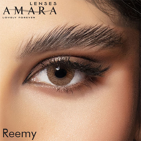 Amara Amara Monthly Reemy Plano and Power 2 LP Conatct Lens left side