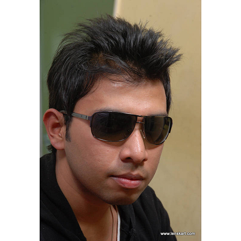 Buy Farenheit FA432 Wrap Around - Black at Lenskart.