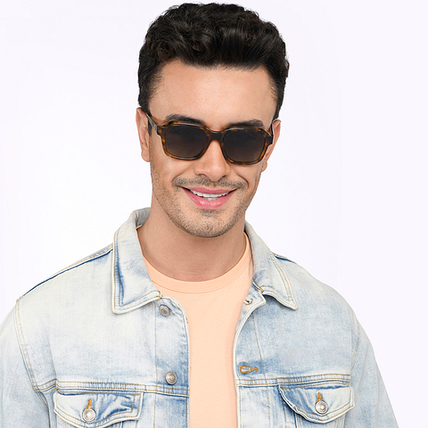 John Jacobs Online Tortoise Full Rim Square right side