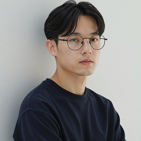 Lenskart Black Full Rim Geometric right side