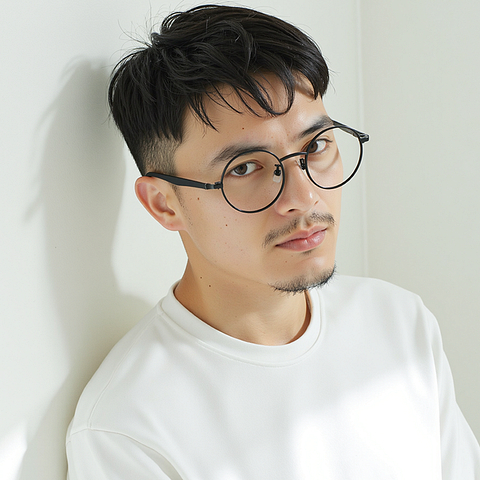 Lenskart Black Full Rim Round right side
