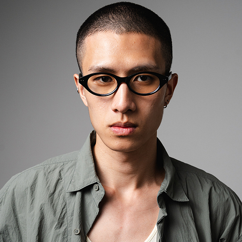 Lenskart Black Full Rim Round left side