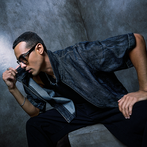 Lenskart Studio Online Black Full Rim Square left side