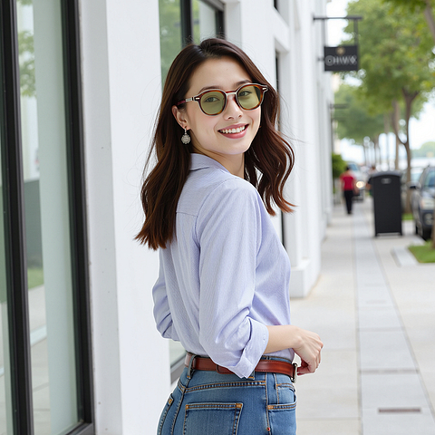 Lenskart STUDIO Green Full Rim Round Lenskart STUDIO SG Switch LK E17677AF Accessories left side