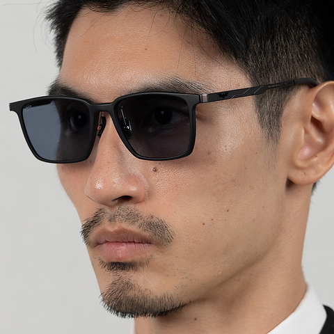 Lenskart Matte Black Full Rim Square right side