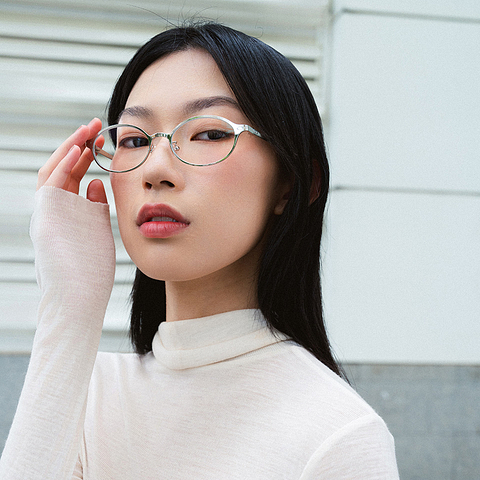 Lenskart Silver Full Rim Round right side