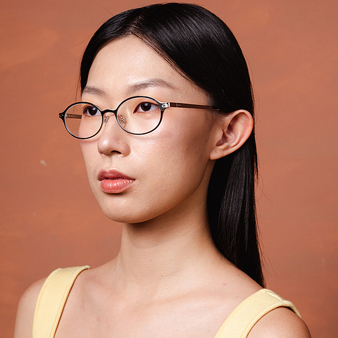 Lenskart Silver Full Rim Round right side