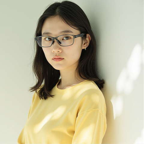 Lenskart Black Transparent Full Rim Rectangle right side