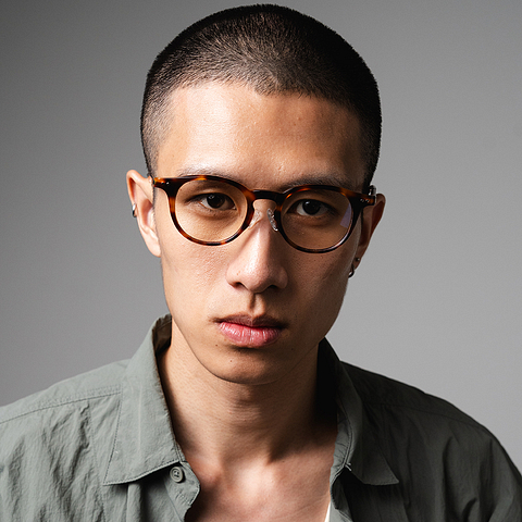 Lenskart Yellow Tortoise Full Rim Round right side