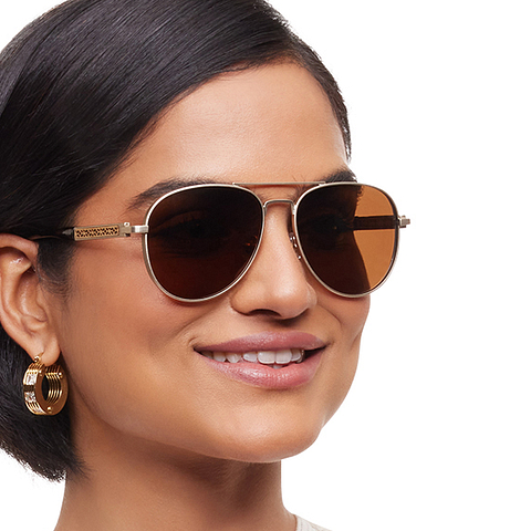 Lenskart Studio Online Gold Full Rim Aviator right side Lenskart Studio Online Gold Full Rim Aviator right side