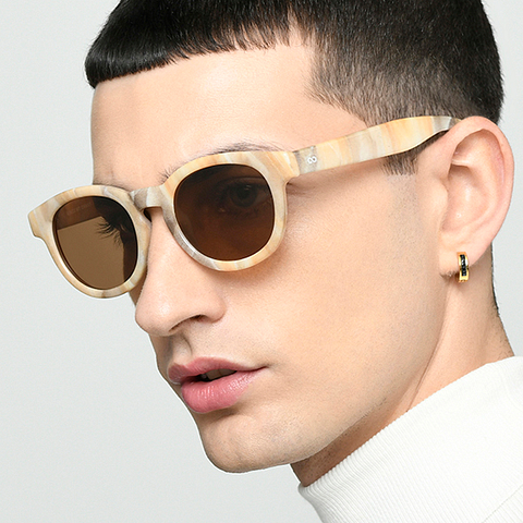 Illesteva Murdoch Clear Olive Illesteva Murdoch Sunglasses Pamela