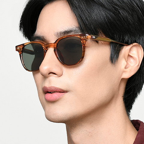 Vincent Chase Light Brown Full Rim Round right side