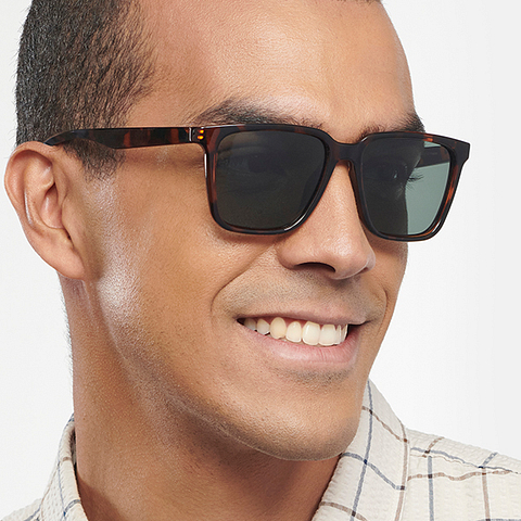 Vincent Chase Polarized Tortoise Full Rim Square right side