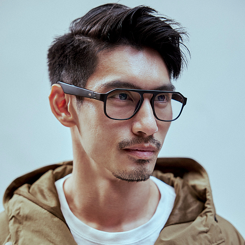 Phonic Black Full Rim Square right side