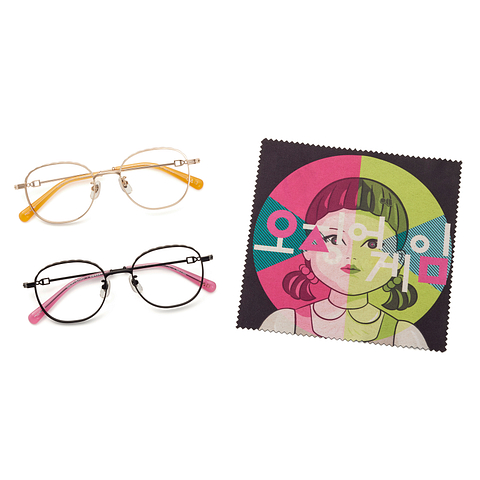 SQUID GAME × OWNDAYS Gold Full Rim Boston right side