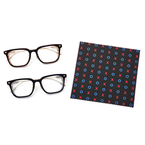 SQUID GAME × OWNDAYS Black Full Rim Wellington right side