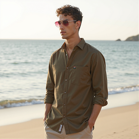 Vincent Chase Polarized Gold Full Rim Round left side