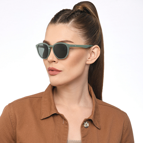 Vincent Chase Polarized Green Full Rim Round right side
