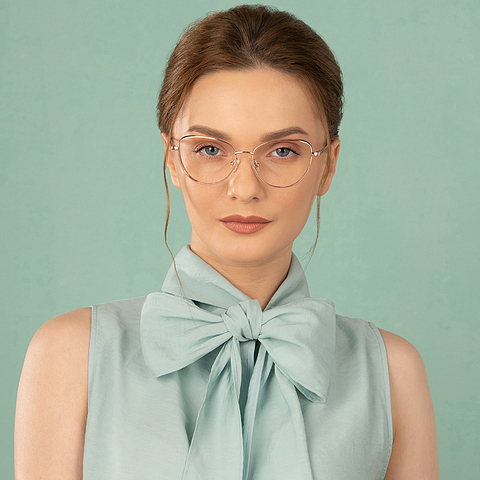 Vincent Chase Online Gold Full Rim Cat Eye left side