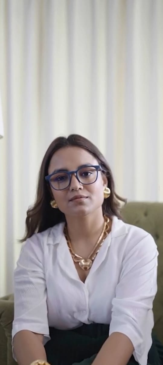 Lenskart Hustlr LA E15417-XW